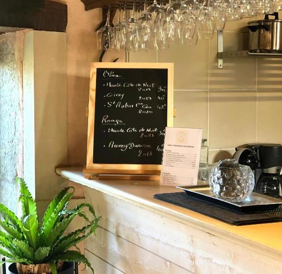 膳宿费 Les Divines Bourgogne