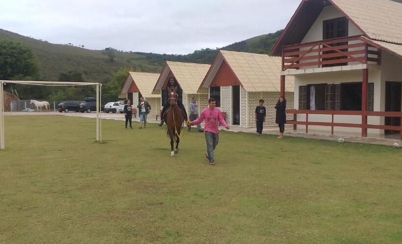 ペンション Pousada Recanto Feliz Carvalhos Mg