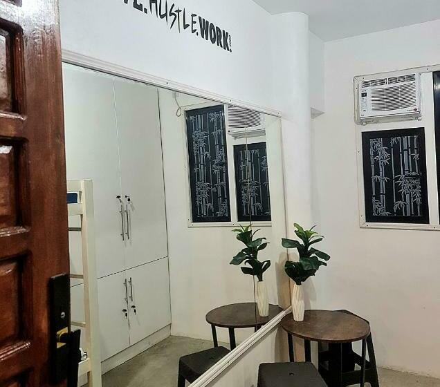 호스텔 Dolores Residences Sean S Flat