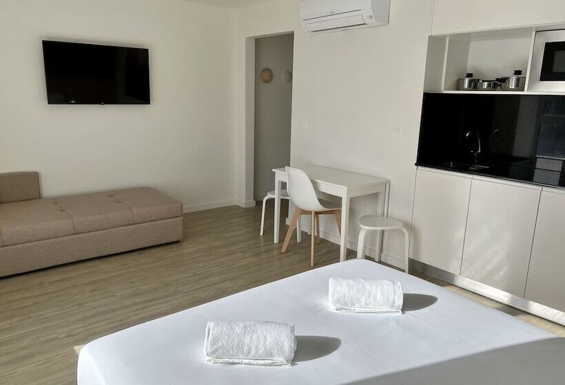 Room Select Porto Suites