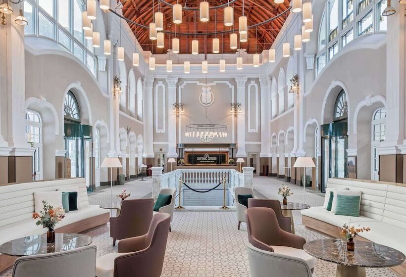 Canfranc Estación, A Royal Hideaway Hotel Gran Lujo