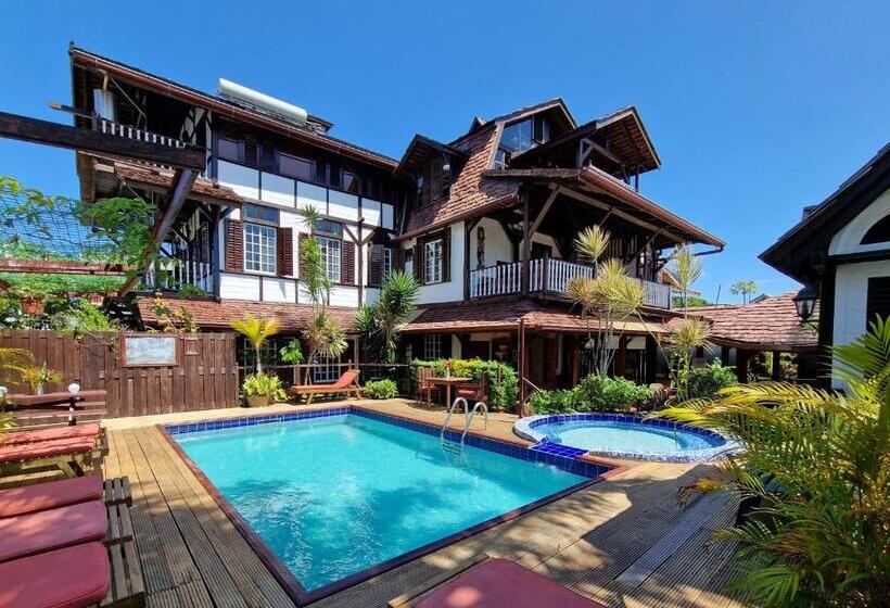 هتل Greenheart Boutique