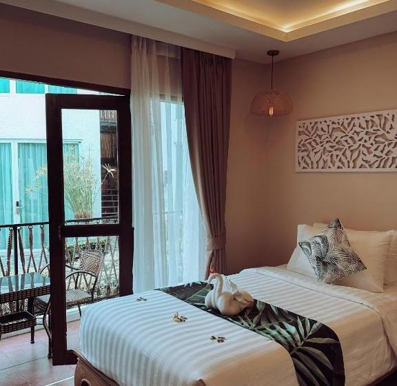 هتل Vannee Golden Sands Beachfront Resort