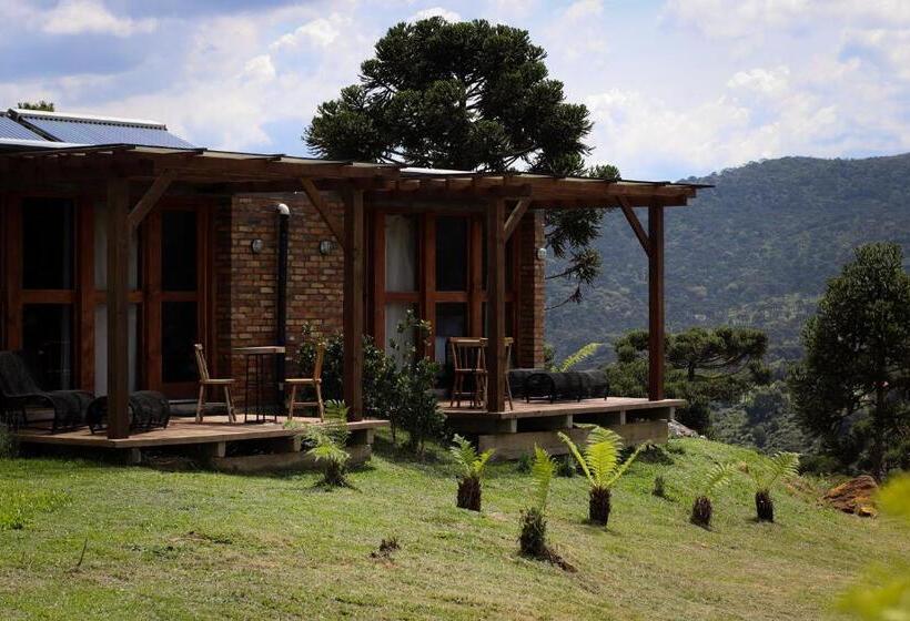 پانسیون Monte Sião Châteu