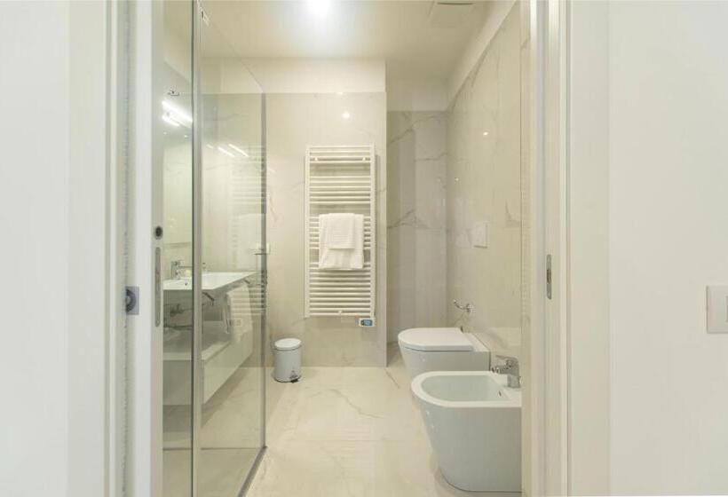 Residence Flow R