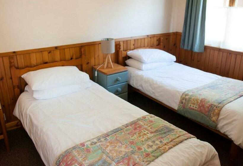 منتجع River Edge Lodges Park