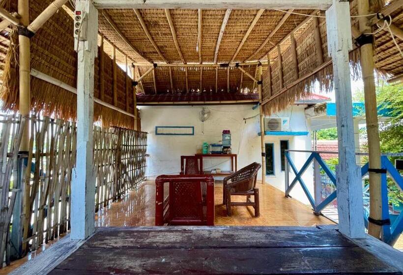 The House Hostel