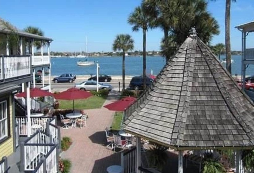 مبيت وإفطار Bayfront Marin House