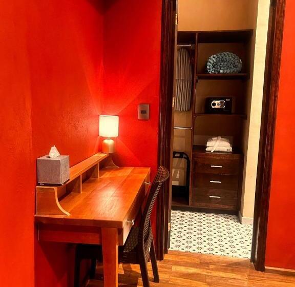 تختخواب و صبحانه Bito S Hotel Boutique