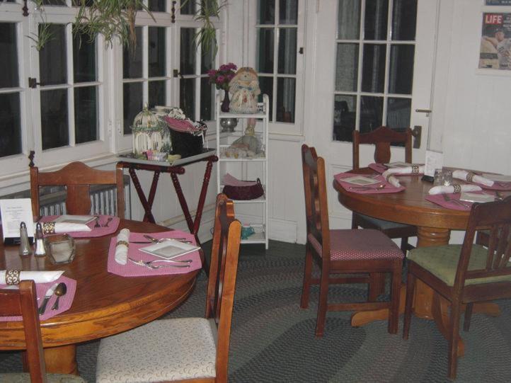 ベッドアンドブレックファースト Brookview Manor Inn