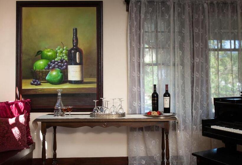 مبيت وإفطار Craftsman Inn