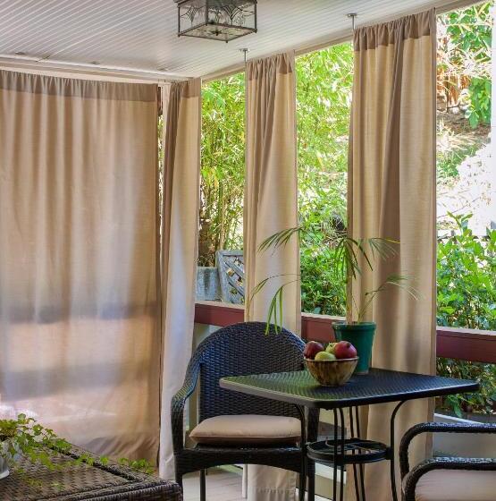 مبيت وإفطار Craftsman Inn