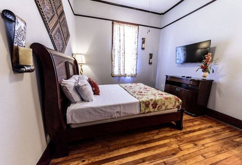 مبيت وإفطار Defuniak