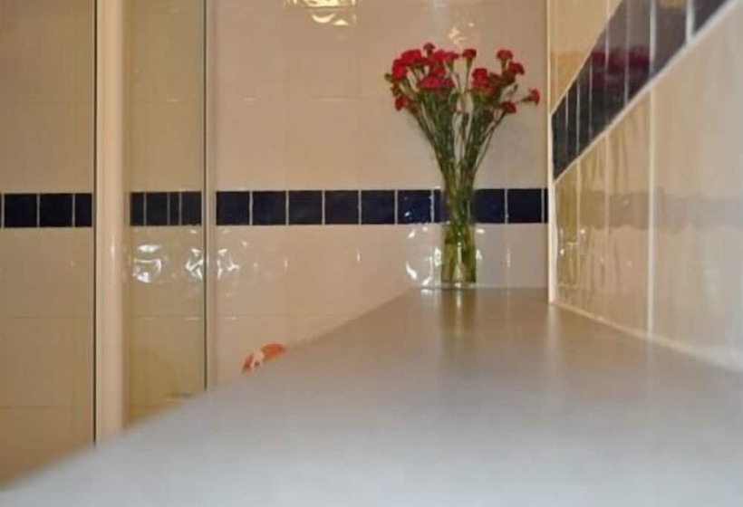 مبيت وإفطار Grand Hastings