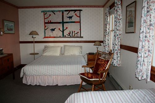 مبيت وإفطار Gustavus Inn