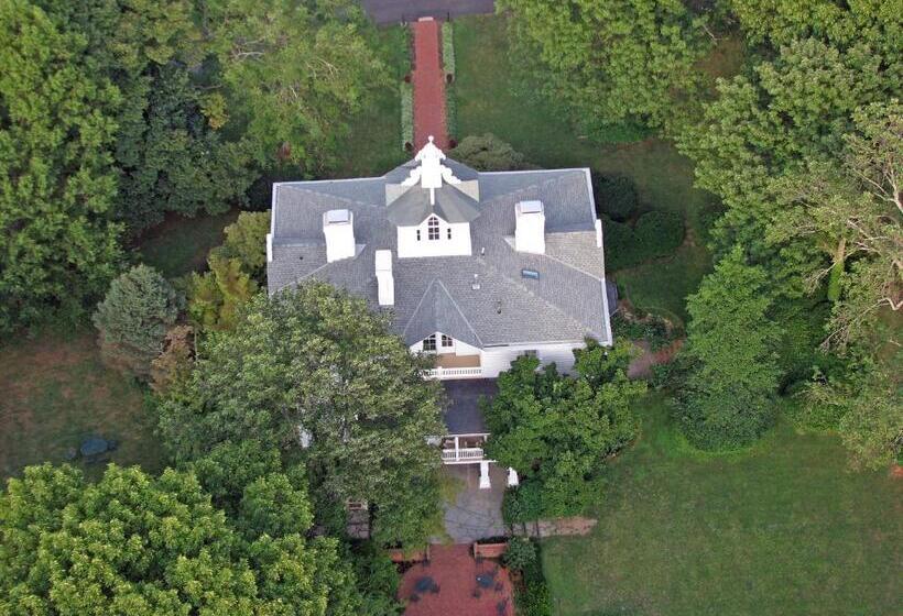 Bed and Breakfast Mayhurst Estate