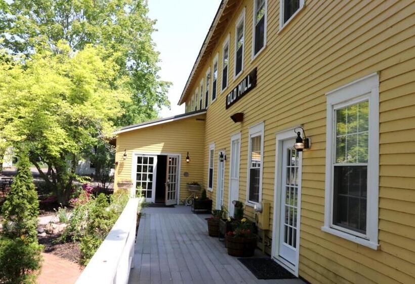 민박 Old Mill Inn
