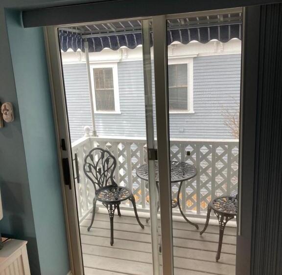 تختخواب و صبحانه Prince Albert Provincetown