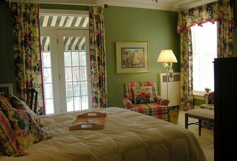 住宿加早餐  Ruby Lodge At Spring Lake Woods