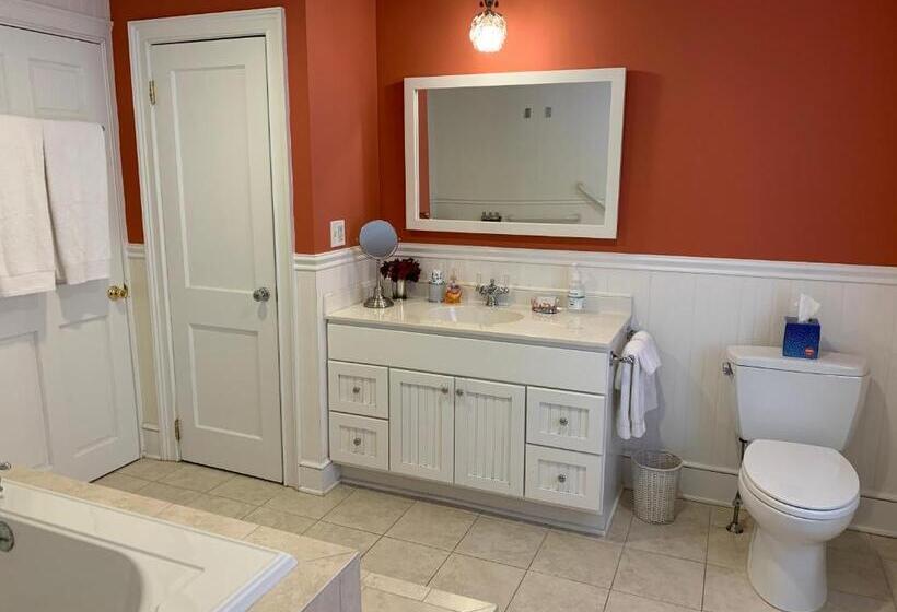 مبيت وإفطار The Lily Inn  Burlington