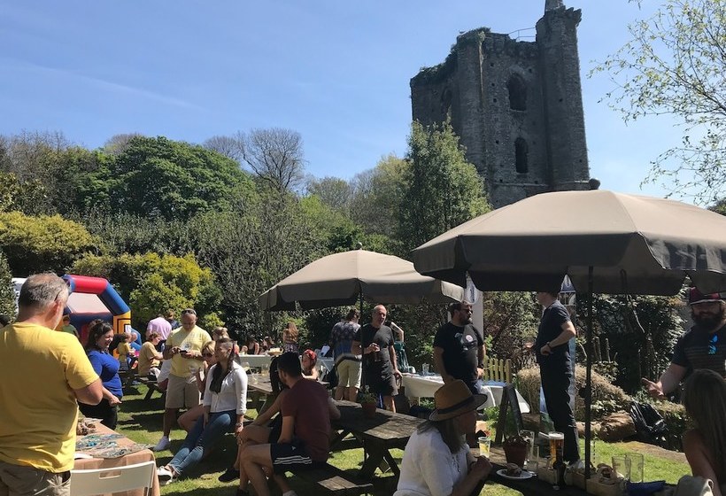 민박 The Tower Inn