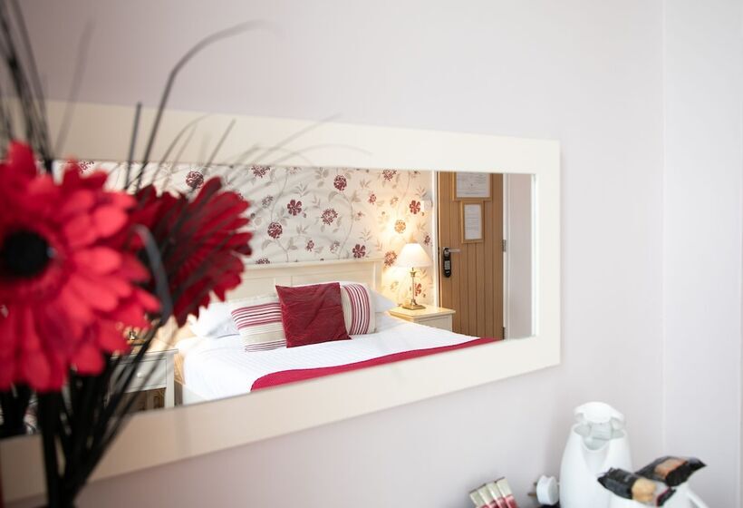 مبيت وإفطار Trelawney Hotel   Guest House