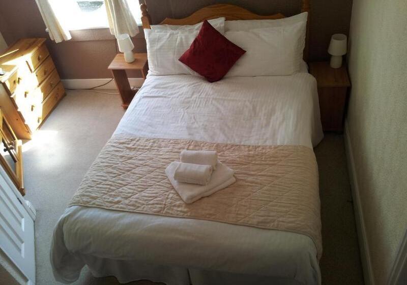 مبيت وإفطار Yardley Manor