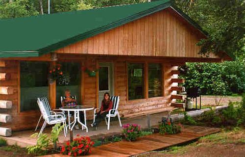 مبيت وإفطار Daniels Lake Lodge Cabins