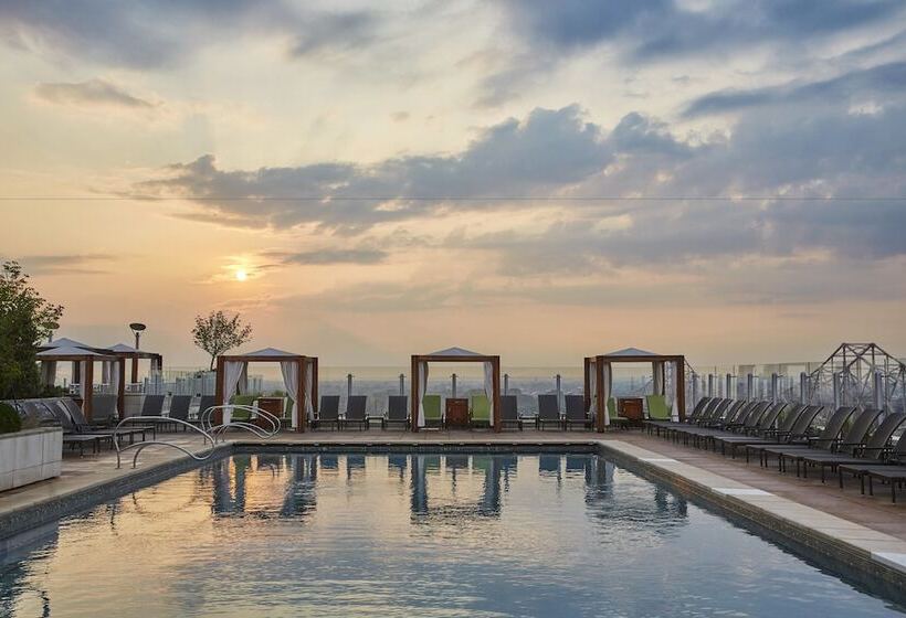 هتل Four Seasons  St Louis