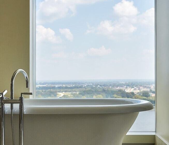 هتل Four Seasons  St Louis