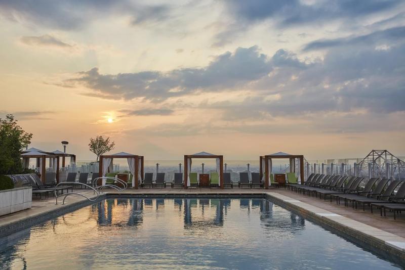 هتل Four Seasons  St Louis