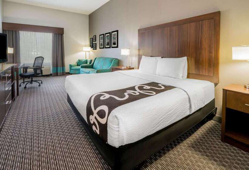 هتل La Quinta By Wyndham Fort Worth Eastchase