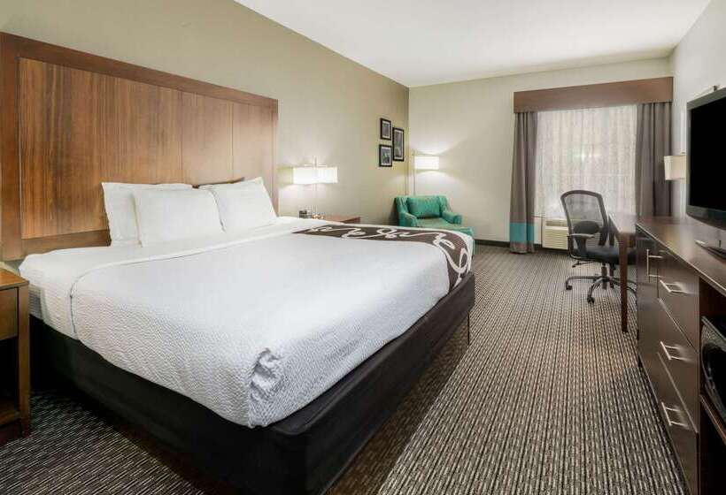 هتل La Quinta By Wyndham Fort Worth Eastchase