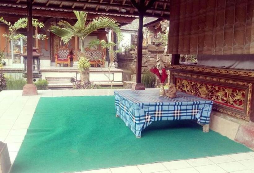 فندق Pondok Ayu Homestay