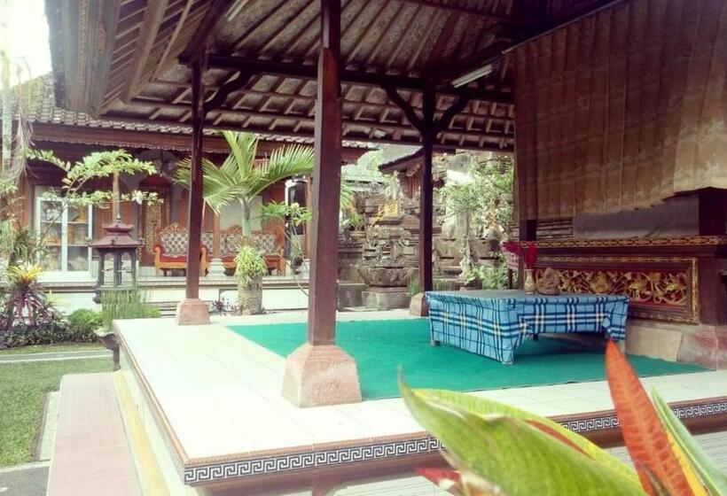 فندق Pondok Ayu Homestay
