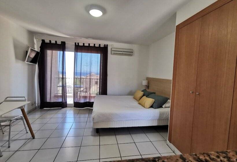 هتل Residence Saint Michel