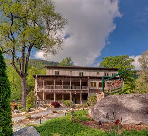 Hôtel The Esmeralda Inn At Lake Lure