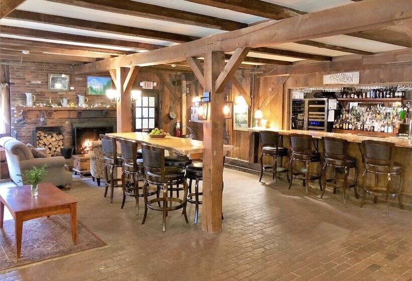 فندق The Quechee Inn At Marshland Farm