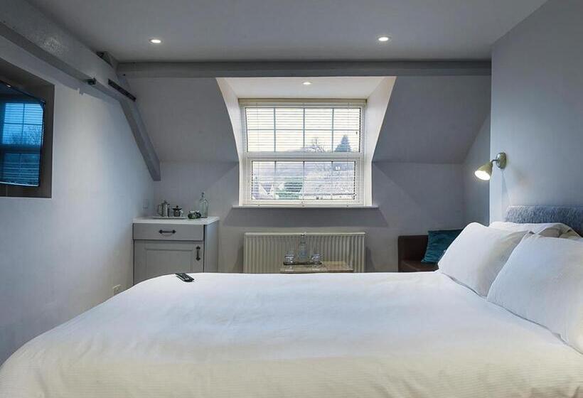 Отель Wild Garlic Rooms