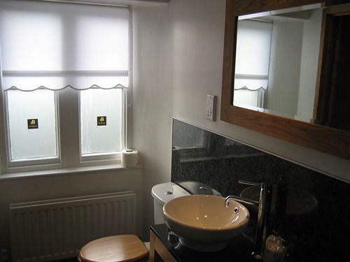 بنسيون Brookhouse Guest House