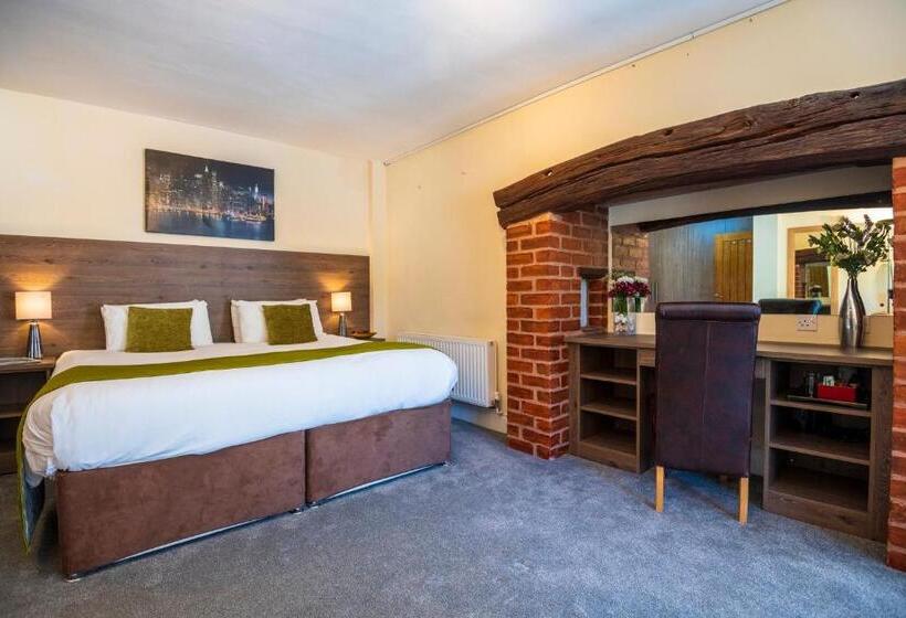 پانسیون The Limes Country Lodge Hotel & Admiral Restaurant