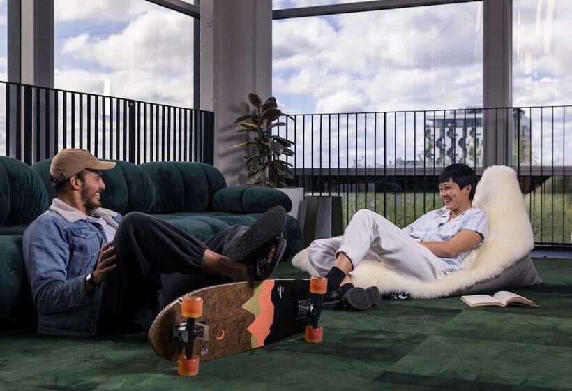 هاستل Lylo Auckland