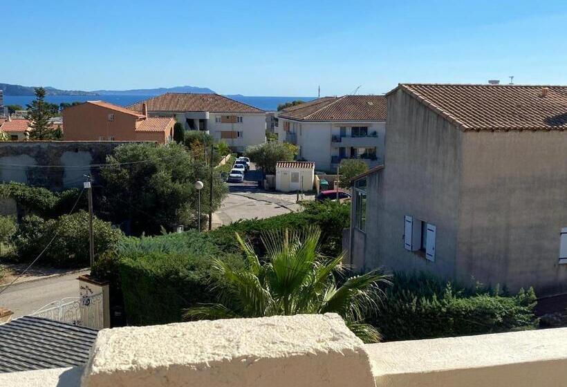 تختخواب و صبحانه Charmante Chambre Avec Vue Mer