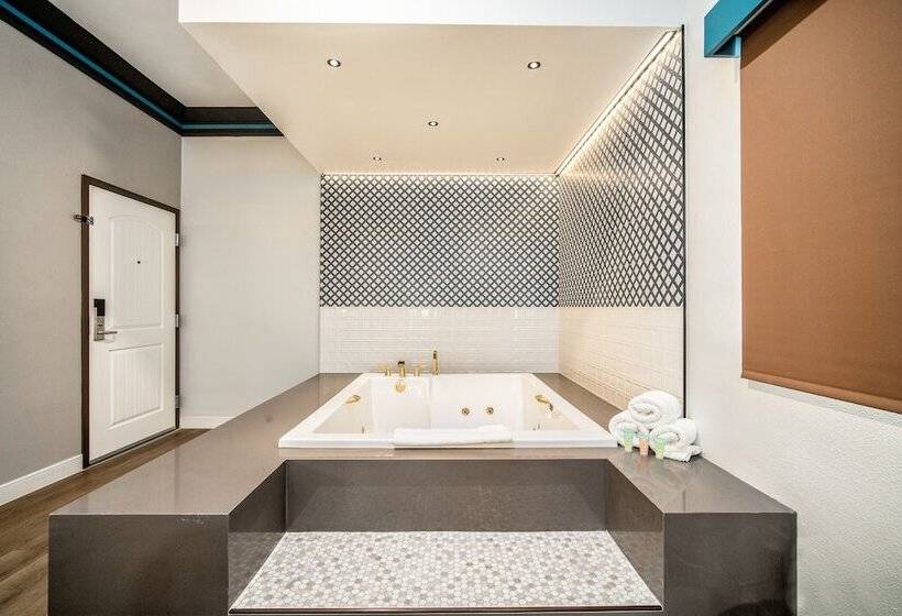 ホテル Aspire Inn Studios & Spas