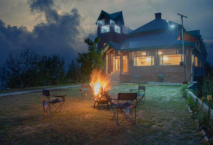 호텔 Bhramara Orchard Retreat