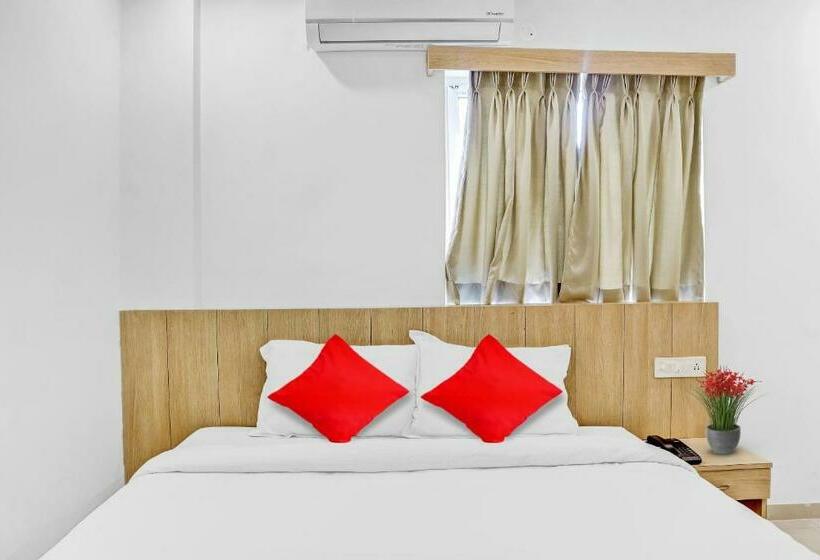 Flagship Hotel Bluemoon