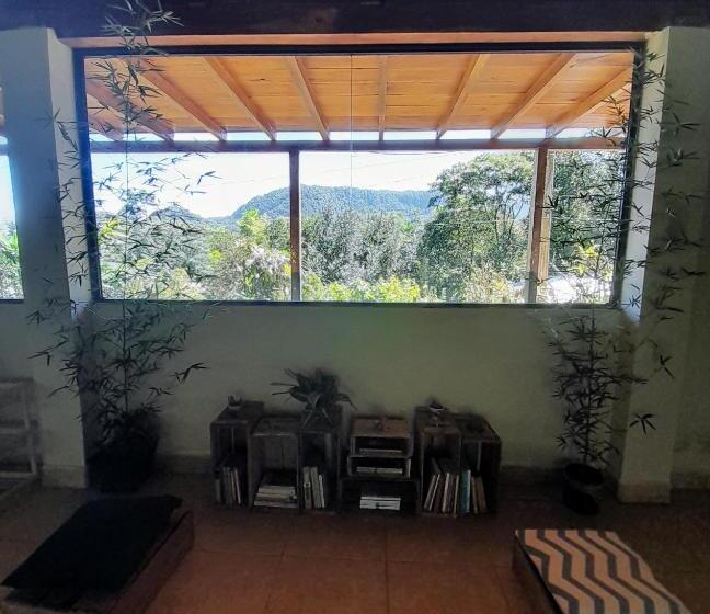 هتل The Temple Ii, Mindo