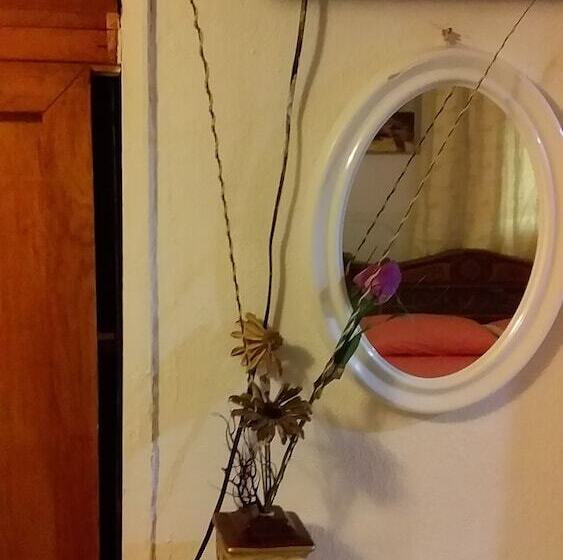 پانسیون Room In Guest Room   Posada Green Sea Villa Helen Kilometer 4 Bypass