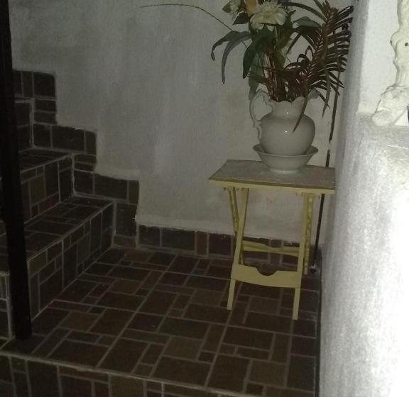 پانسیون Room In Guest Room   Posada Green Sea Villa Helen Kilometer 4 Bypass