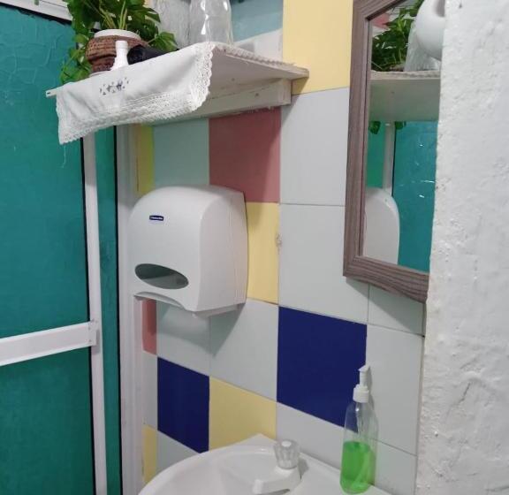 پانسیون Room In House   Posada Nativa Green Sea San Luis